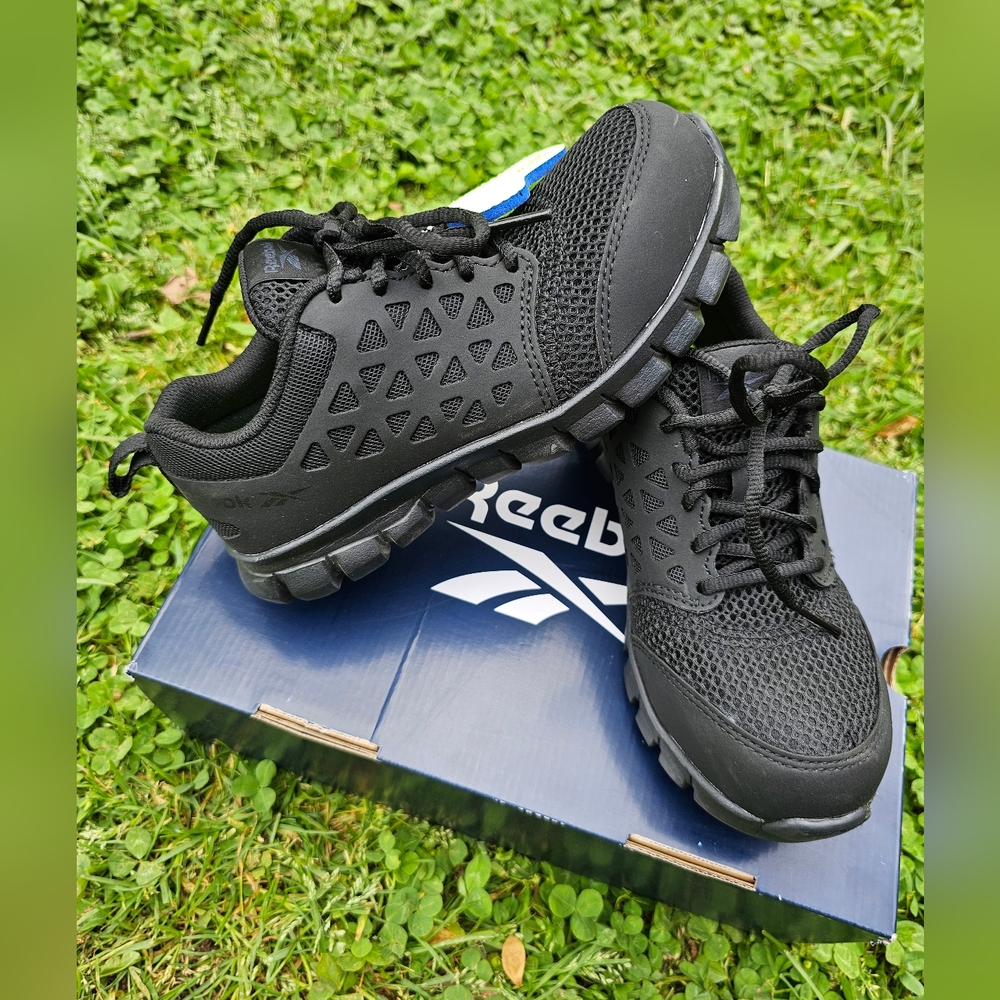 Reebok Women's Sublite Safety Cushion Work Safety Shoe RB039 Black Size 5M